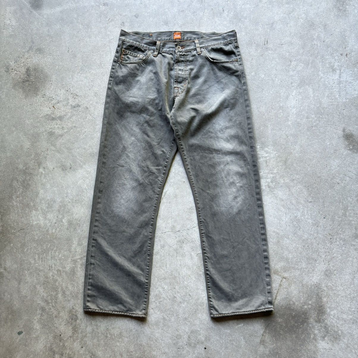 Hugo Boss × Japanese Brand × Vintage vintage Y2K HUGO BOSS Wide Leg Bootcut Fade Wash Denim jeans Size US 35 - 7 Thumbnail