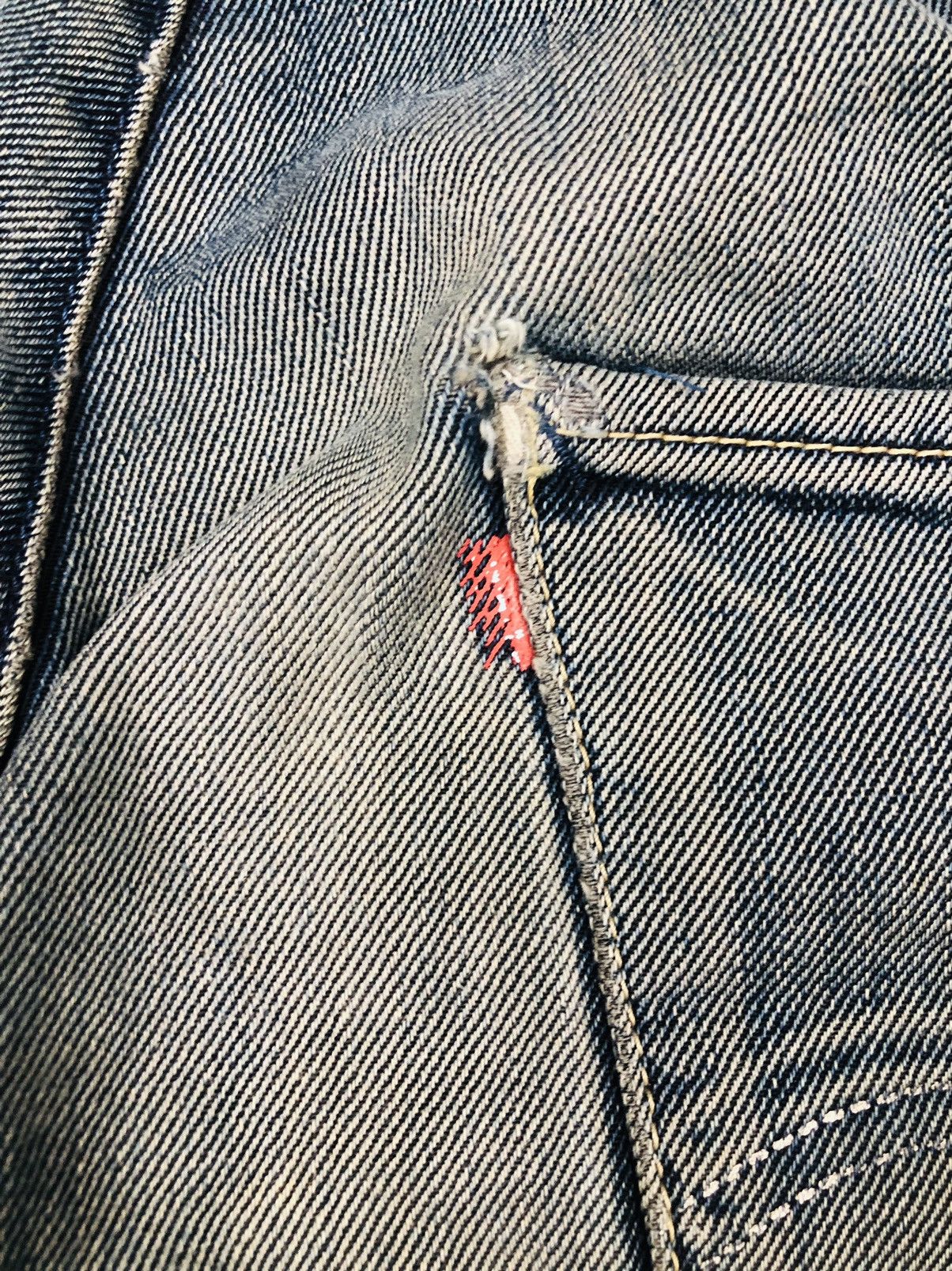 Levi's Levis Distressed Jeans (34) Size US 30 / EU 46 - 16 Thumbnail