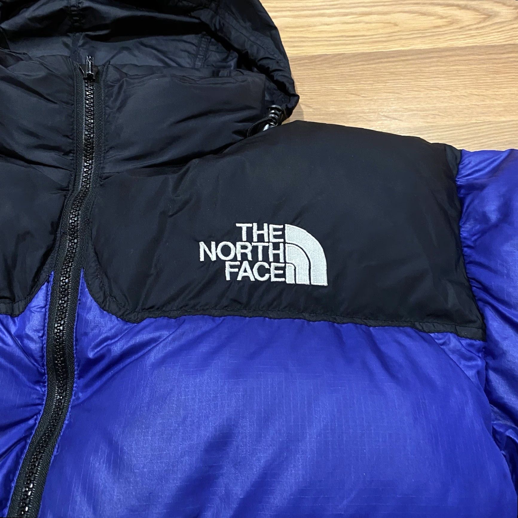 The North Face VINTAGE The North Face Nuptse Puffer Jacket Mens L Purple 700 Down Snowsports Snowboarding Full Zip Hooded NF Retro Size US L / EU 52-54 / 3 - 4 Thumbnail