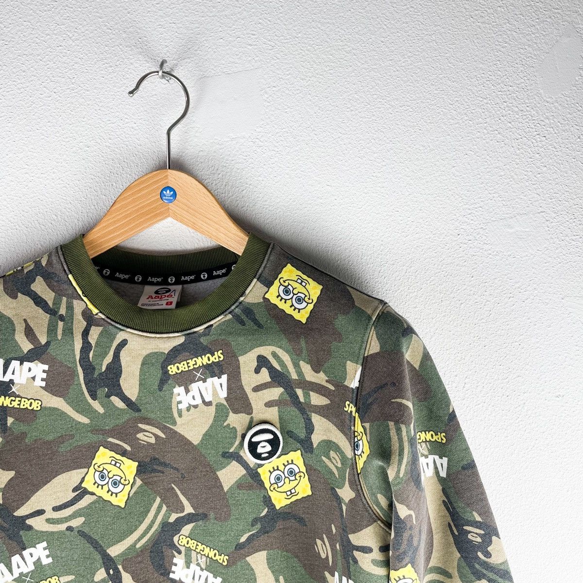 Aape AAPE a bathing ape bape sweatshirt jumper sweater SpongeBob Size US S / EU 44-46 / 1 - 3 Thumbnail