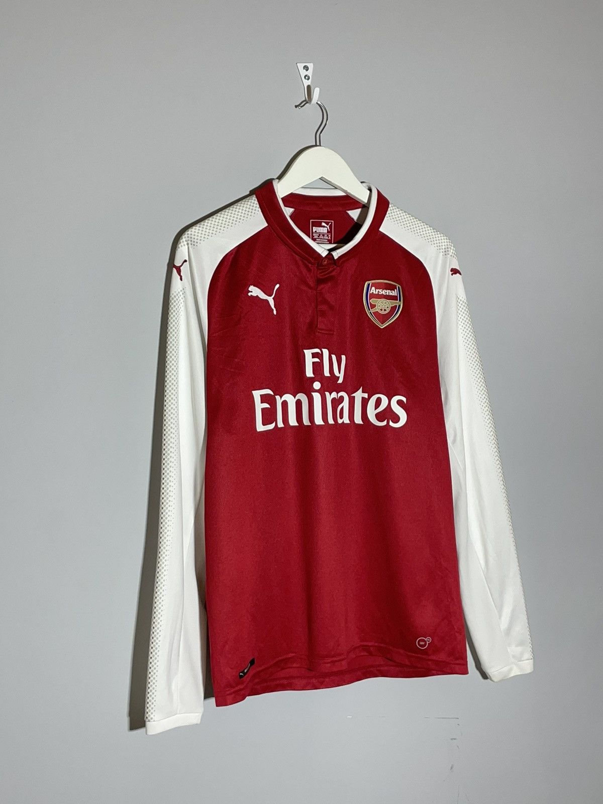 Puma #14 Aubameyang Arsenal FC 2017/18 Puma Football Long Sleeve Size US M / EU 48-50 / 2 - 3 Thumbnail