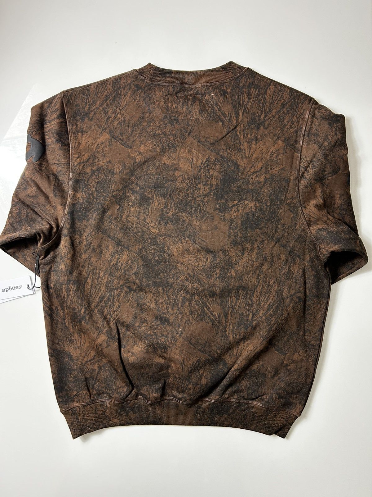 Complex × Sp5der × Travis Scott Complexcon Sp5Der Beluga Real Tree Camo Crewneck Size US M / EU 48-50 / 2 - 2 Thumbnail