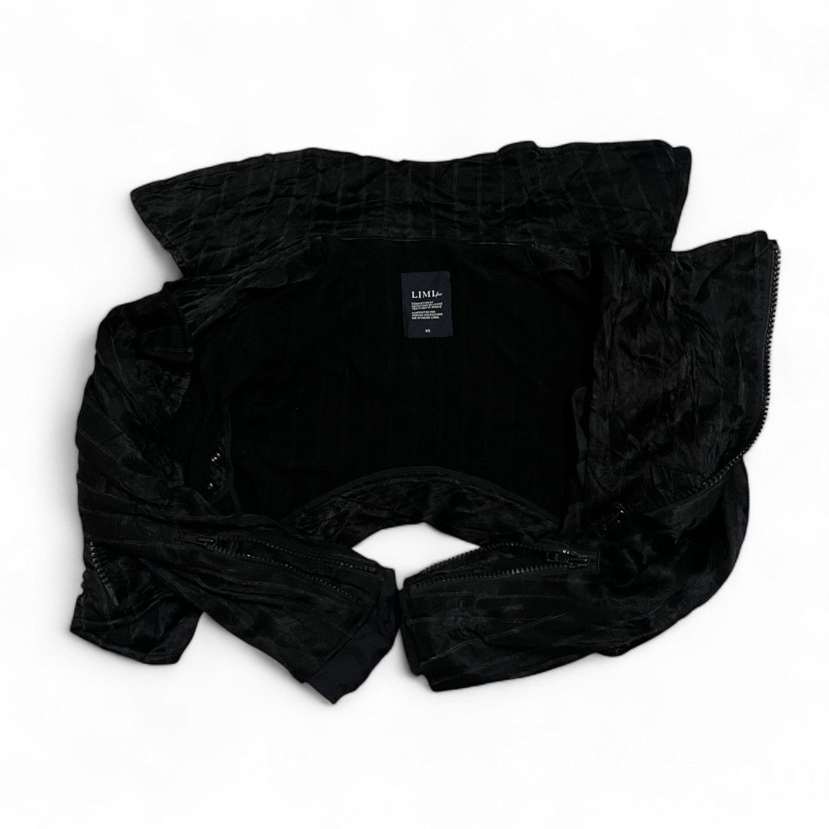 Limi Feu 💸ACCEPT BINDING💸 Limifeu Cropped Bomber velvet Size XS / US 0-2 / IT 36-38 - 2 Thumbnail