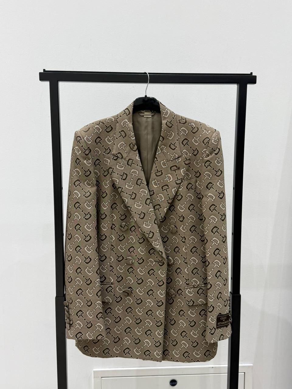 Gucci CC28 Maxi Horsebit Double-Breasted Blazer in Brown Size US M / EU 48-50 / 2 - 1 Thumbnail