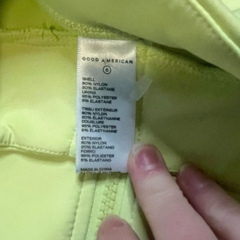 Good American Good American Key Lime Short sleeved Crop Swim Top size 6 Size M / US 6-8 / IT 42-44 - 4 Thumbnail