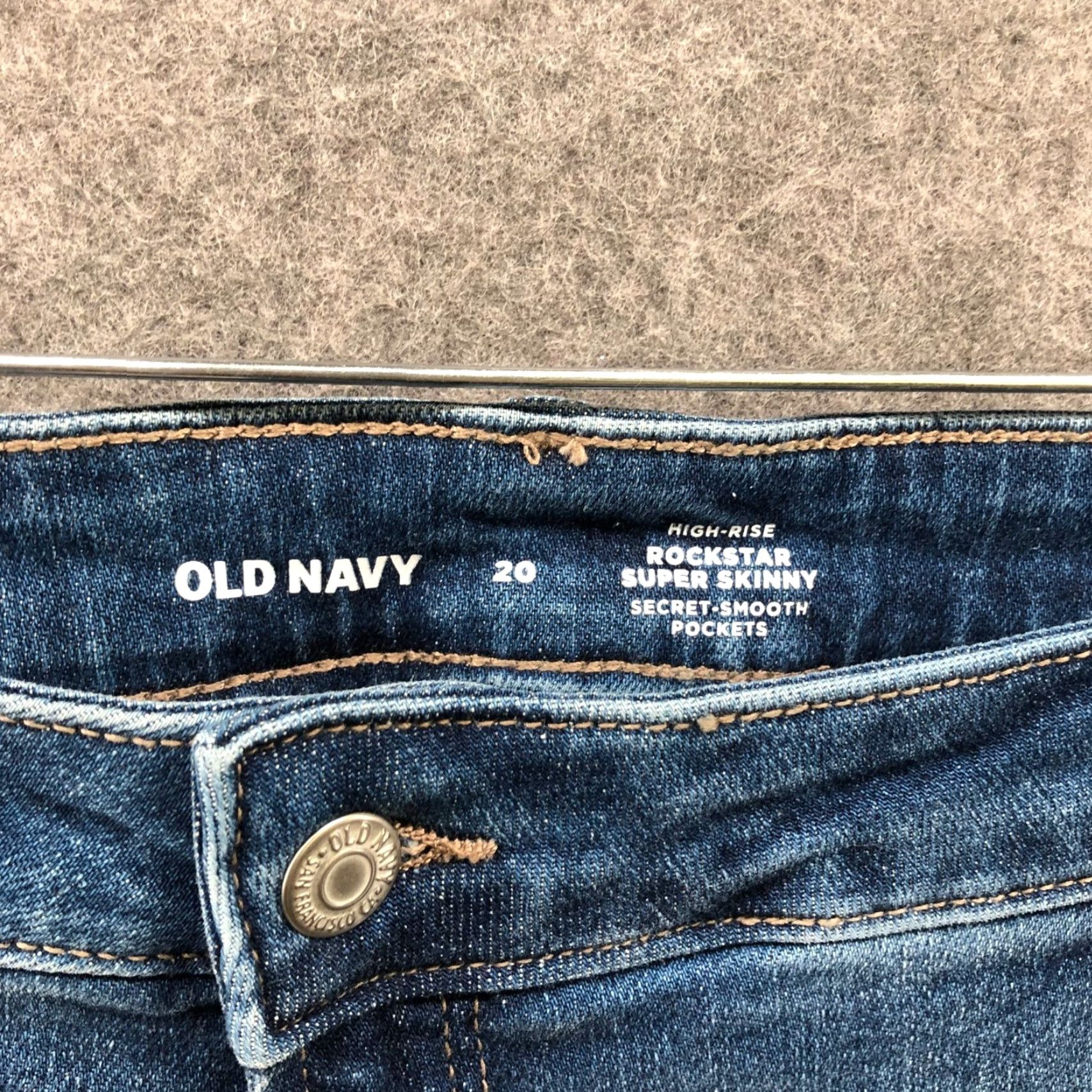 Old Navy Old Navy Jeans Womens 20 Blue Stretch High Rise Rockstar Super Skinny Size 42" / US 20 - 6 Thumbnail