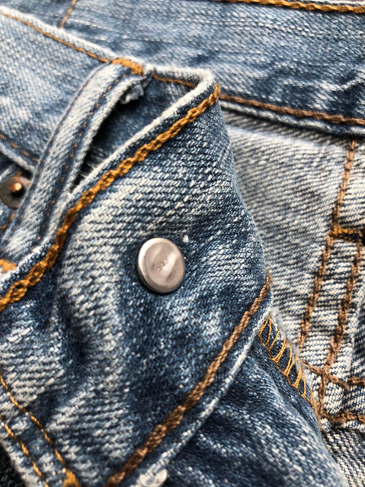 Levi's 💸LASTDROP💸 Levi's 527 Ripped Distressed Flared jeans Size US 33 - 11 Thumbnail