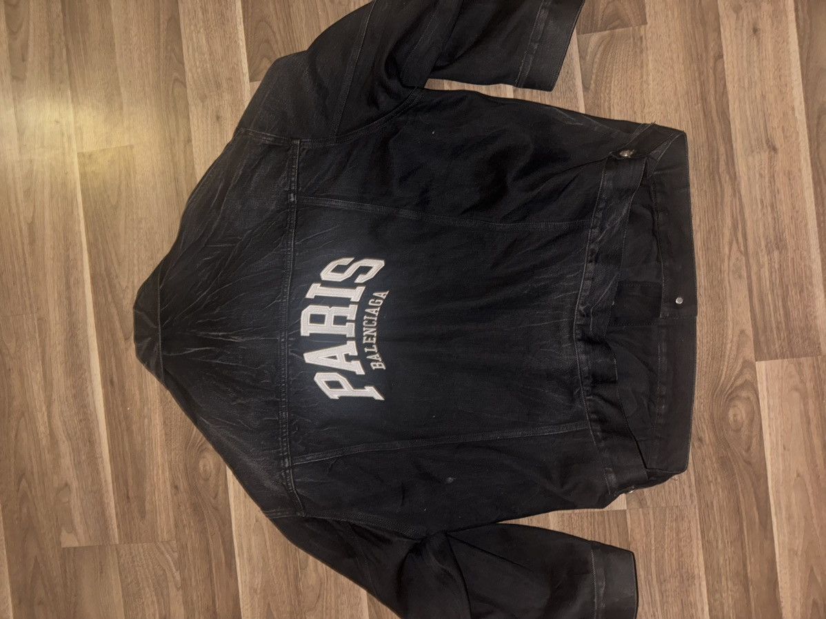 Balenciaga Balenciaga Paris Cities Edition Oversized Denim Jacket Size US L / EU 52-54 / 3 - 2 Thumbnail