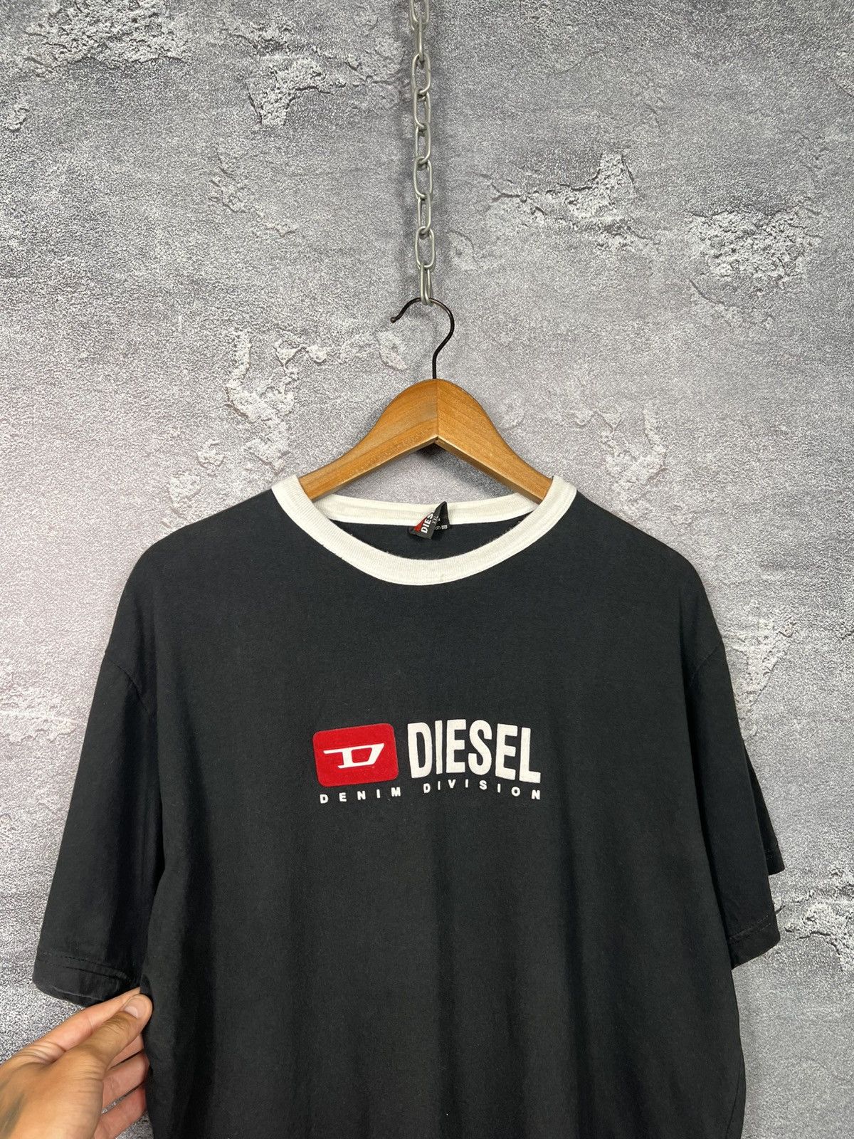 Diesel Vintage Diesel Big Logo T-shirt Tee Size US XL / EU 56 / 4 - 2 Thumbnail