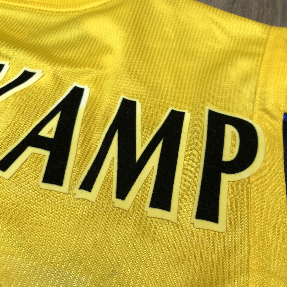 Nike Arsenal 99/00 away shirt #10 Bergkamp Size US S / EU 44-46 / 1 - 8 Thumbnail