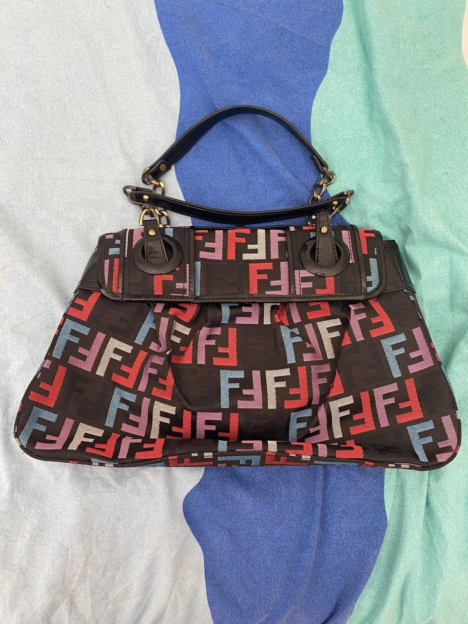 Fendi Luxury Fendi Baguette LIMITED RARE Shoulder Bag Size ONE SIZE - 8 Thumbnail