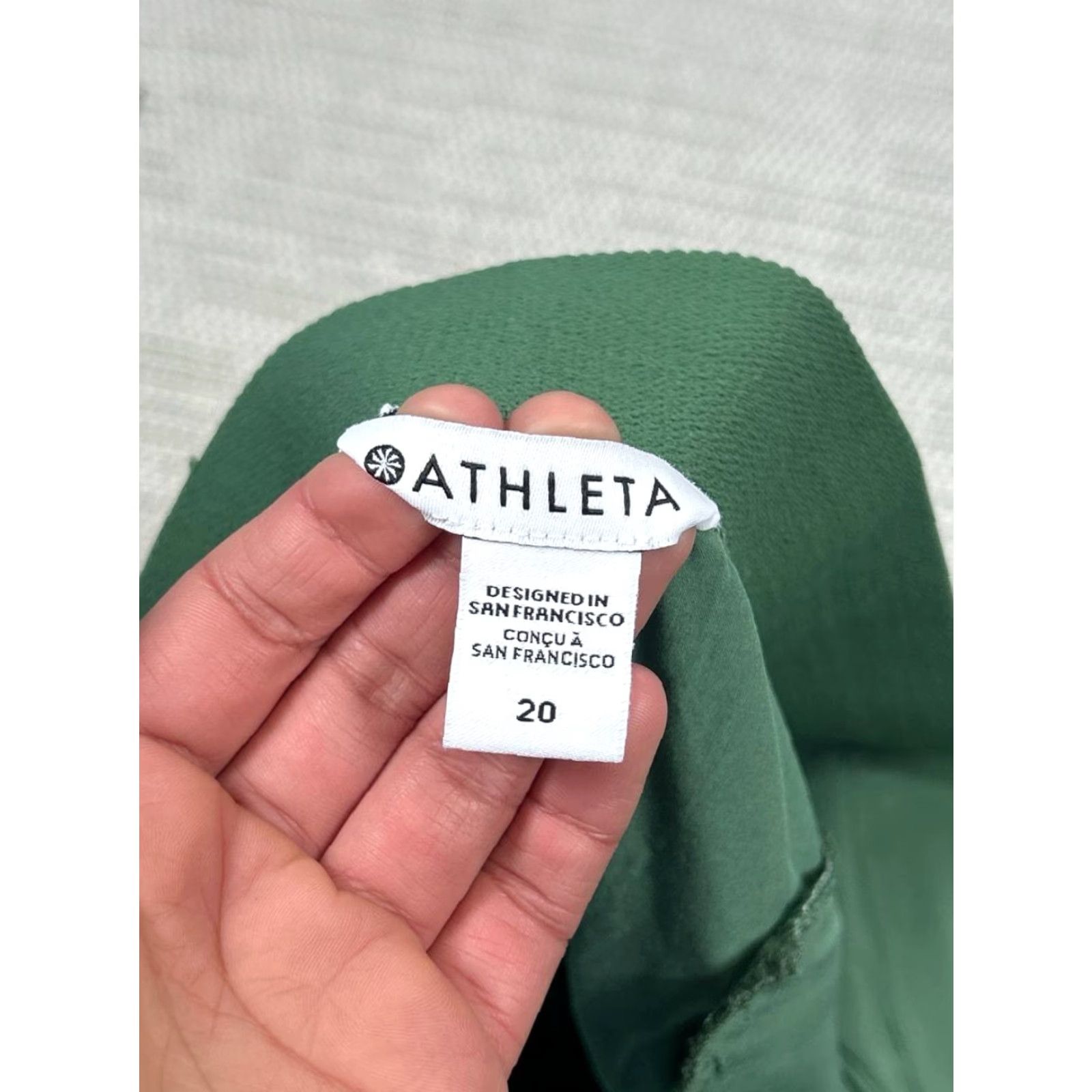Athleta Athleta Pants Womens 20 Green Stretch High Rise Straight Leg Casual Size 42" / US 20 - 7 Thumbnail