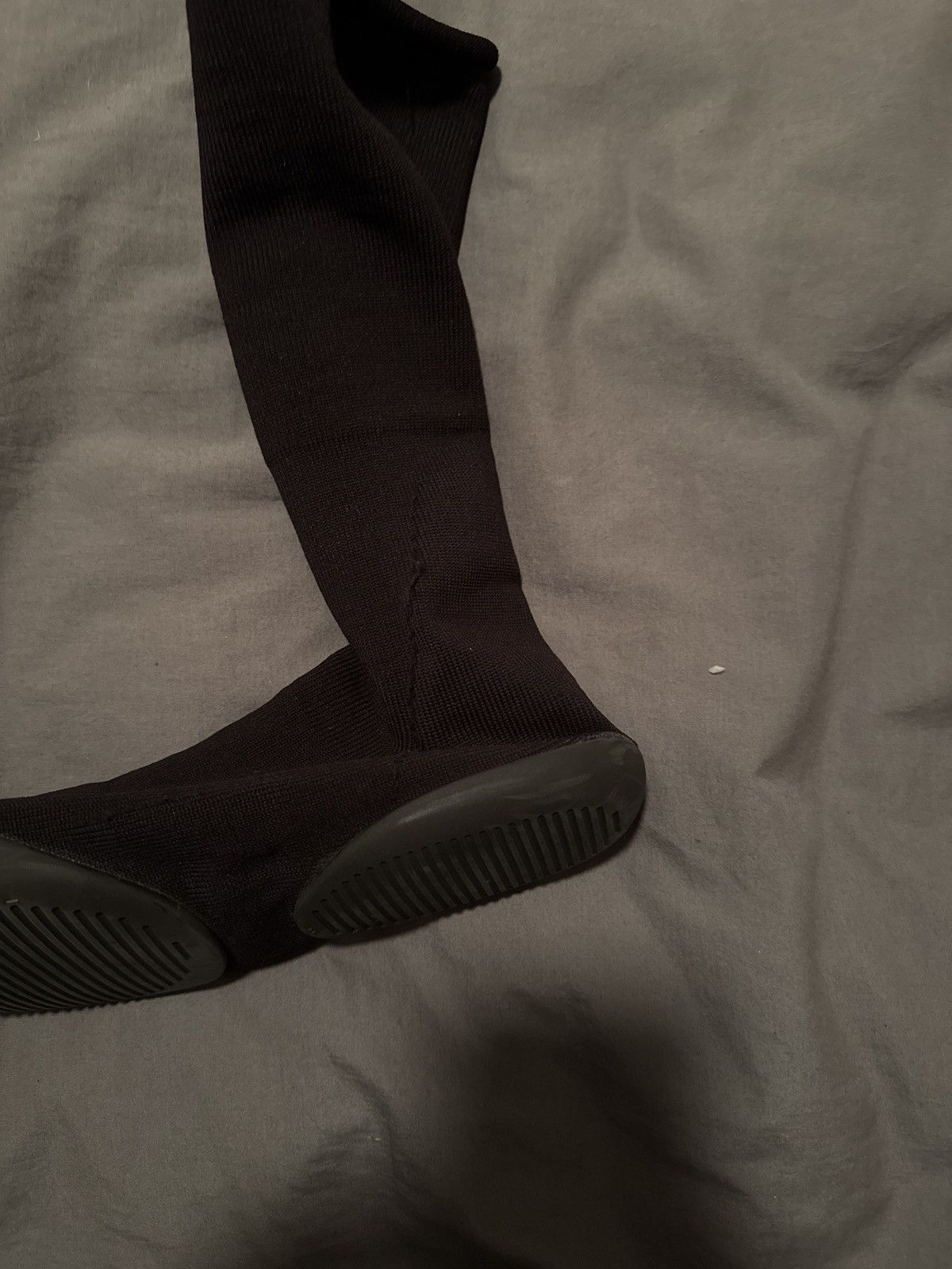 Kanye West × Yeezy Yeezy pods 2 Size US 10.5 / EU 43-44 - 5 Thumbnail