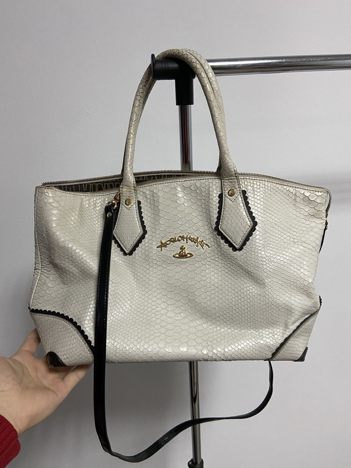 Vintage × Vivienne Westwood Vivienne Westwood python 🐍 big Logo Vintage Bag Luxury Size ONE SIZE - 2 Thumbnail