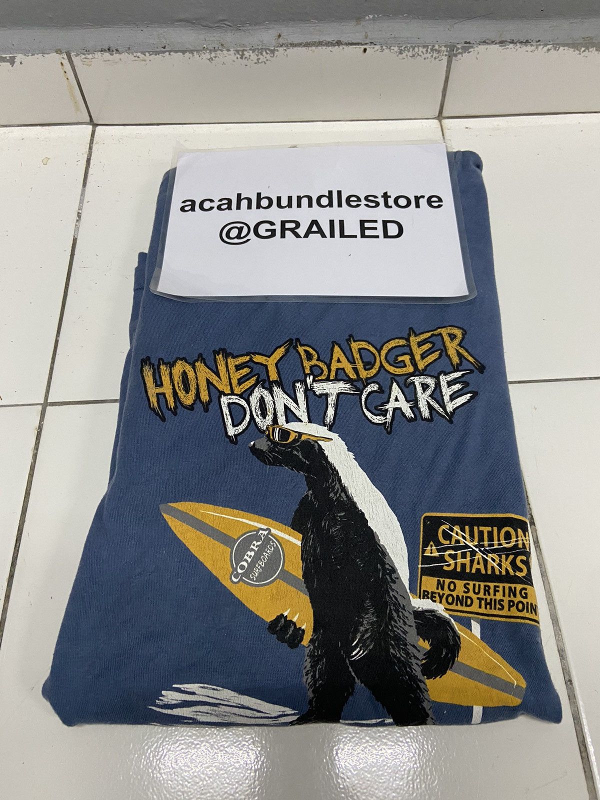 Other HONEY BADGER DON’T CARE THE DUCK CO MAUI HAWAII TEE SHIRT Size US L / EU 52-54 / 3 - 13 Thumbnail