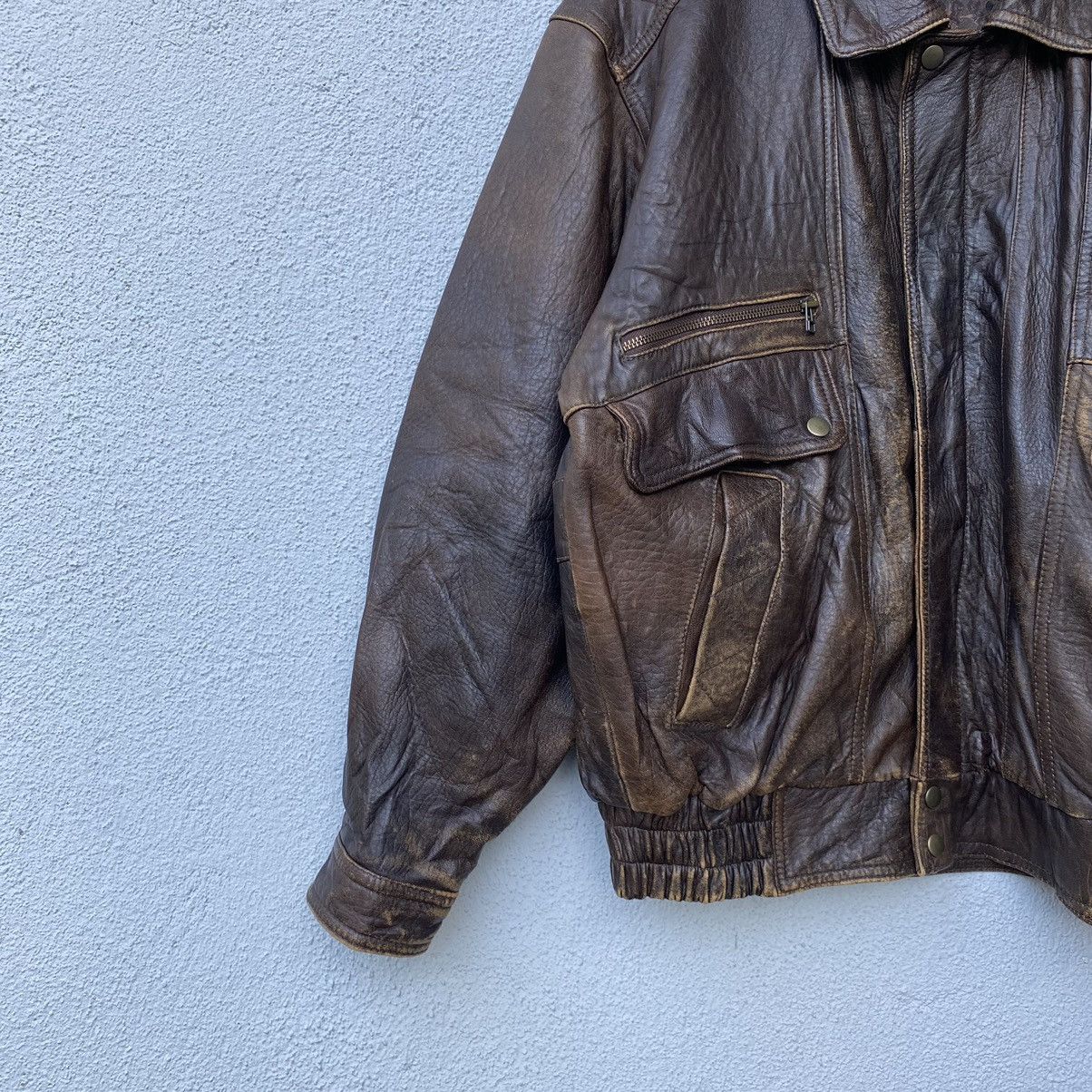 Vintage Vintage Japanese Utility Pocket Faded Leather Jacket Size US XL / EU 56 / 4 - 4 Thumbnail