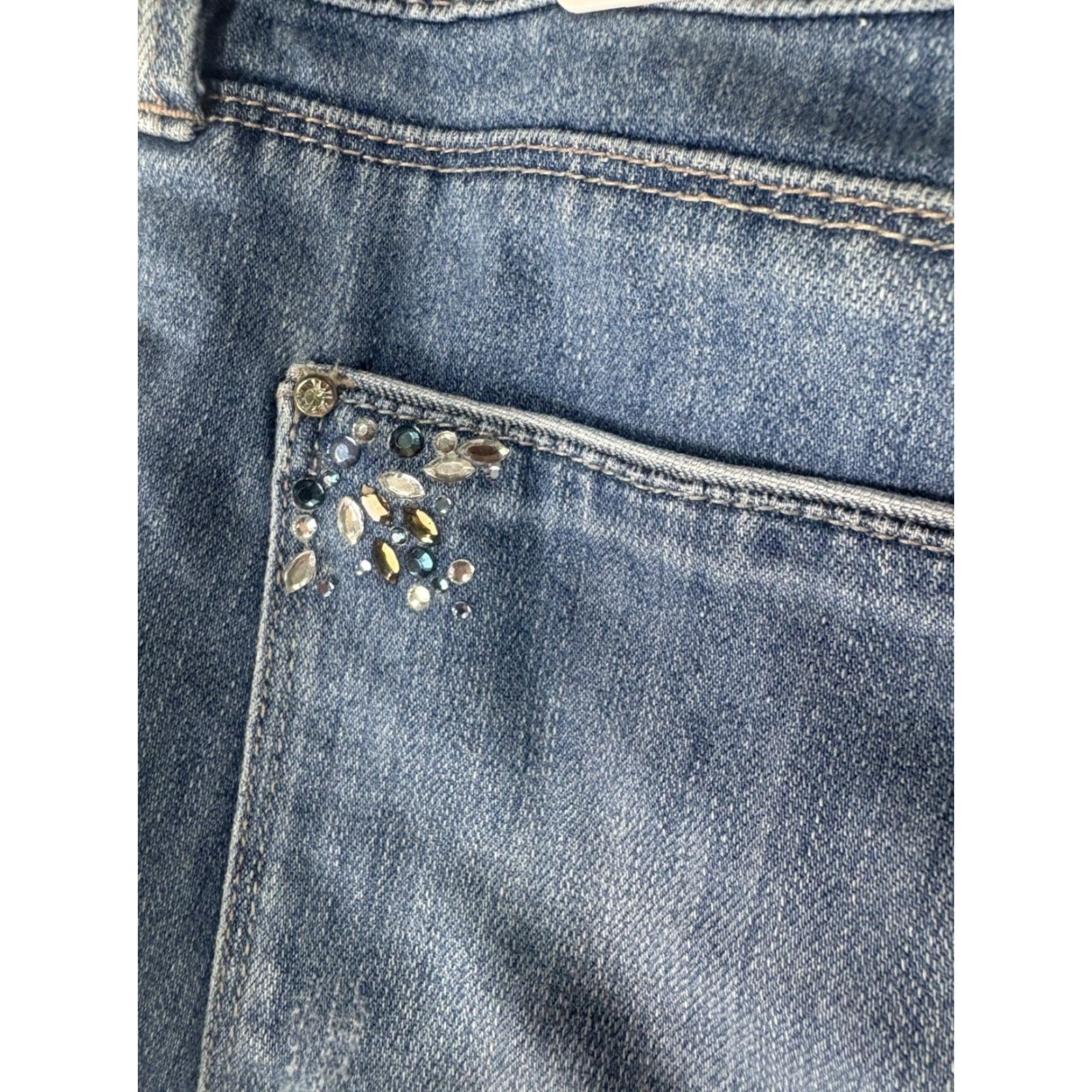 White House Black Market VINTAGE White House Black Market Girlfriend Jeans Womens Size 10 Ankle Fit Distressed Cotton Spandex Blue 2010s Size 32" / US 10 / IT 46 - 7 Thumbnail