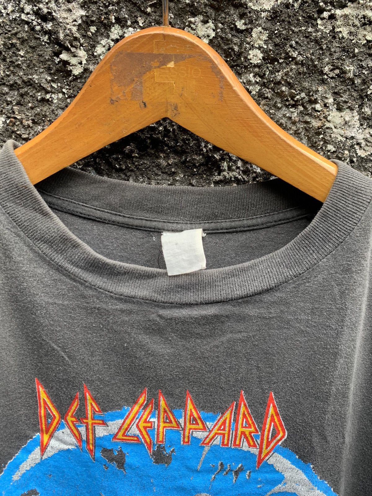 Band Tees × Def Leppard × Vintage Vintage Def Leppard Adrenalize Shirt Size US M / EU 48-50 / 2 - 5 Thumbnail