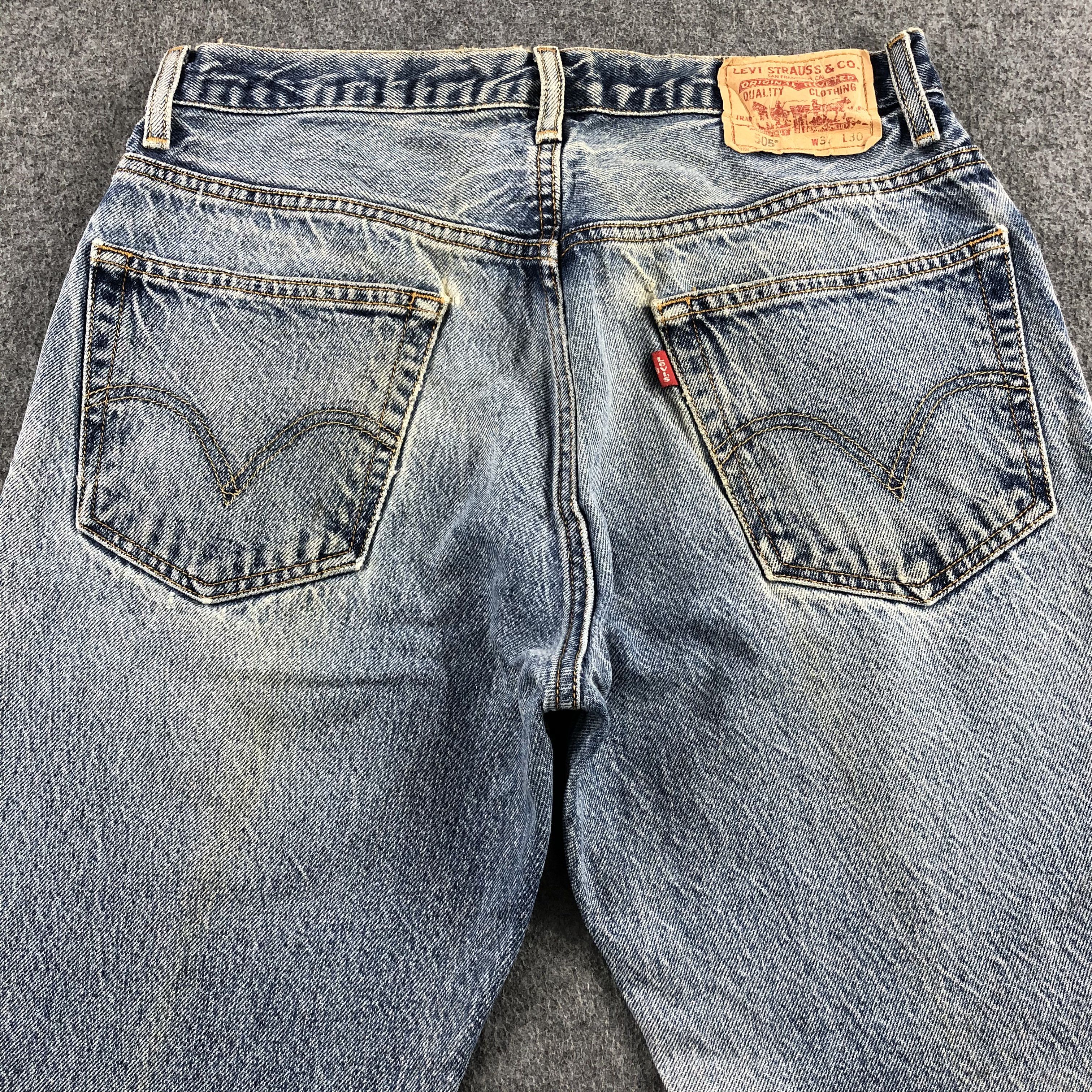 Levi's Vintage Blue Wash Levis 505 Jeans-J2262 Size US 31 - 4 Thumbnail