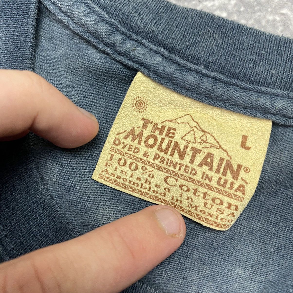 The Mountain Vintage The Mountain 2004 made in usa Streetwear tee Size US L / EU 52-54 / 3 - 6 Thumbnail