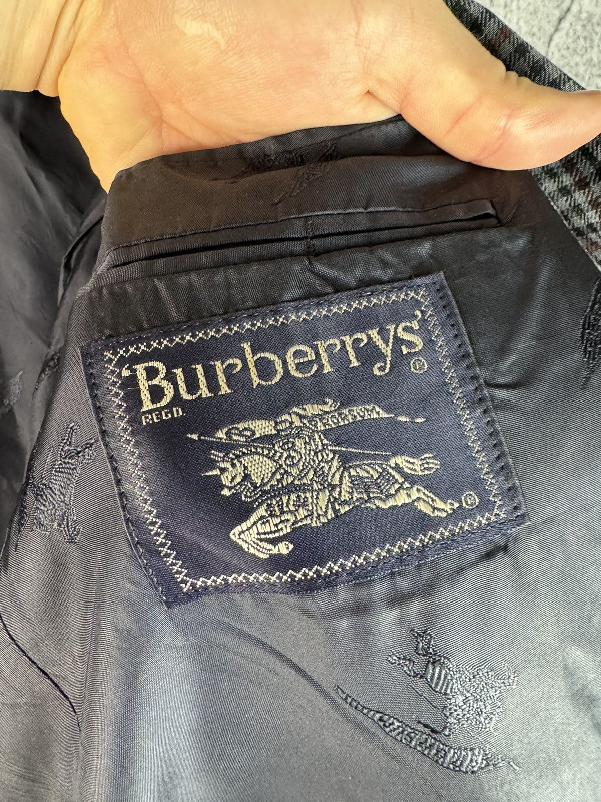 Burberry Vintage Burberry Wool Blazer Coat Jacket Size US L / EU 52-54 / 3 - 3 Thumbnail
