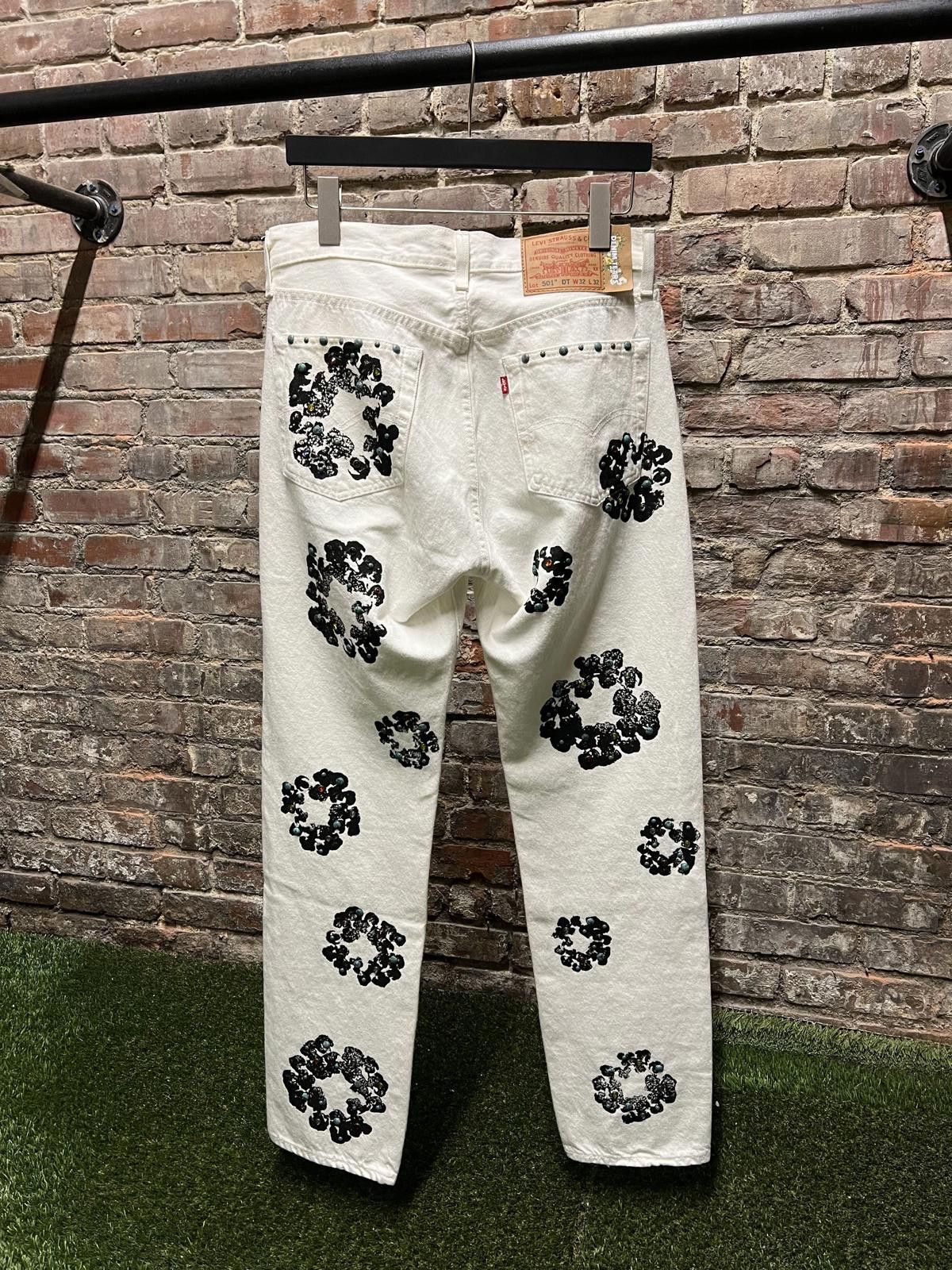 DENIM TEARS Denim Tears Rhinestone Cotton Wreath Jeans Size US 32 / EU 48 - 2 Thumbnail