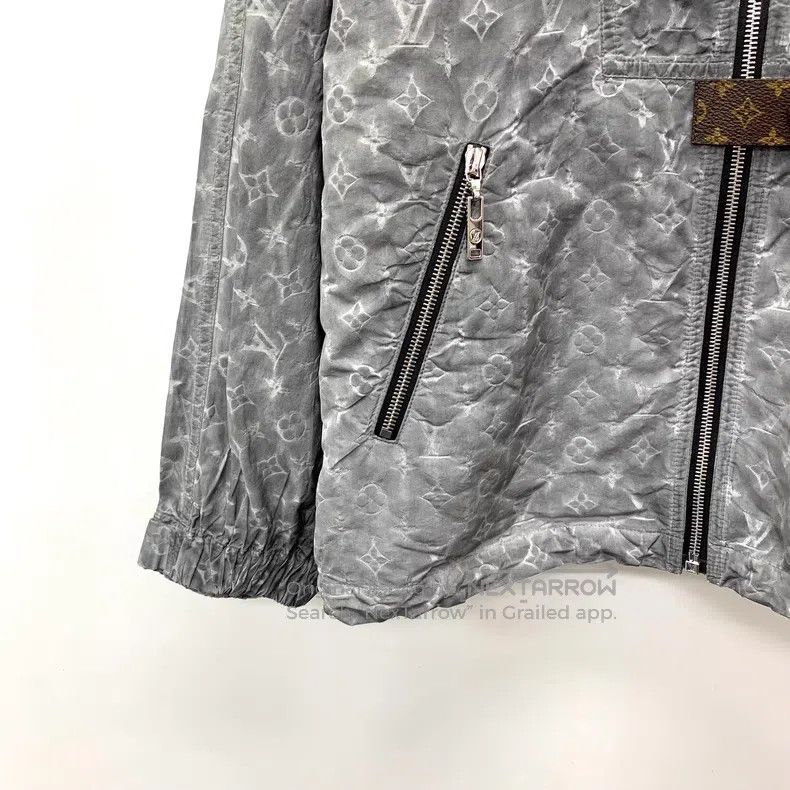 Louis Vuitton Louis Vuitton Grey logo full-print hooded zip-up long-slee Size XXS / US 00 / IT 34 - 4 Thumbnail