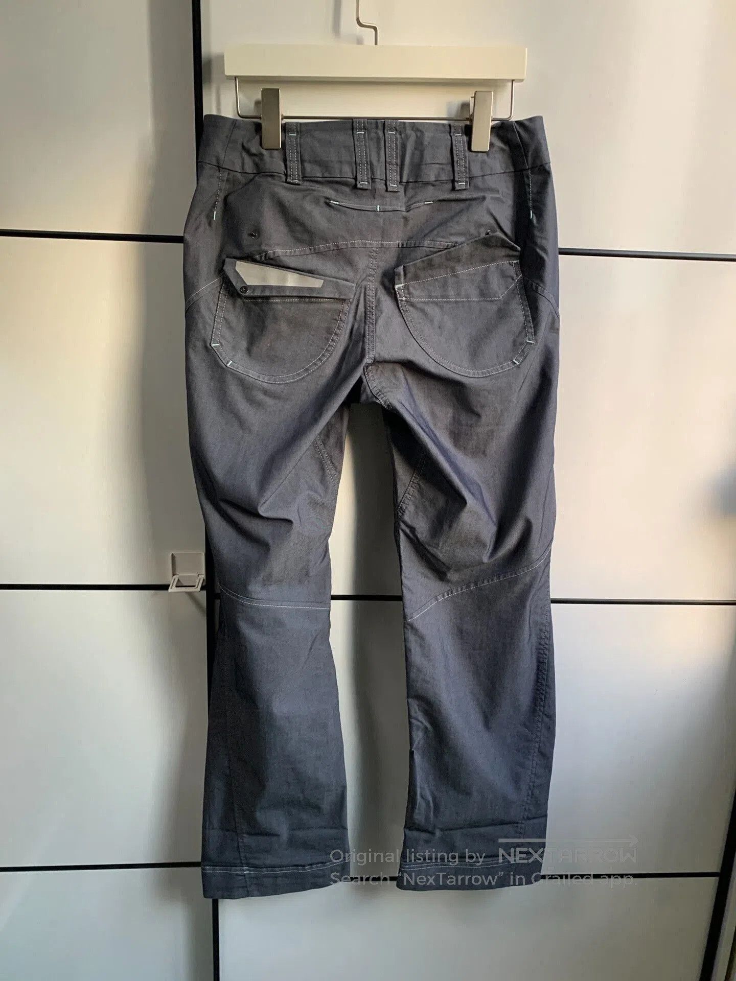 Arc'teryx ARC'TERYX Women's Cargo Pants 13714. Size 28" / US 6 / IT 42 - 9 Thumbnail