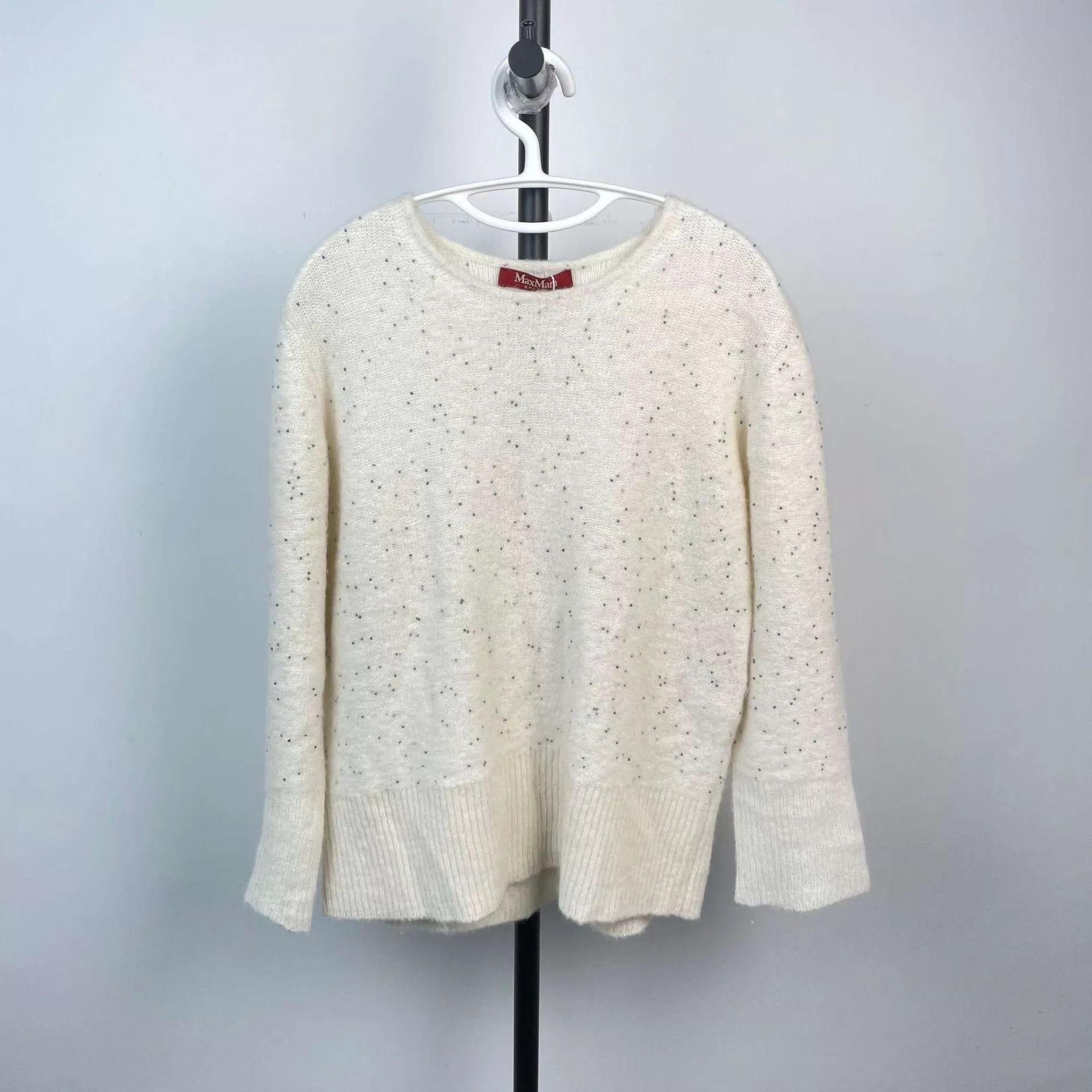 Max Mara Maxmara 95 New Beaded Knit Sweater 175/96A Size XL / US 12-14 / IT 48-50 - 1 Thumbnail