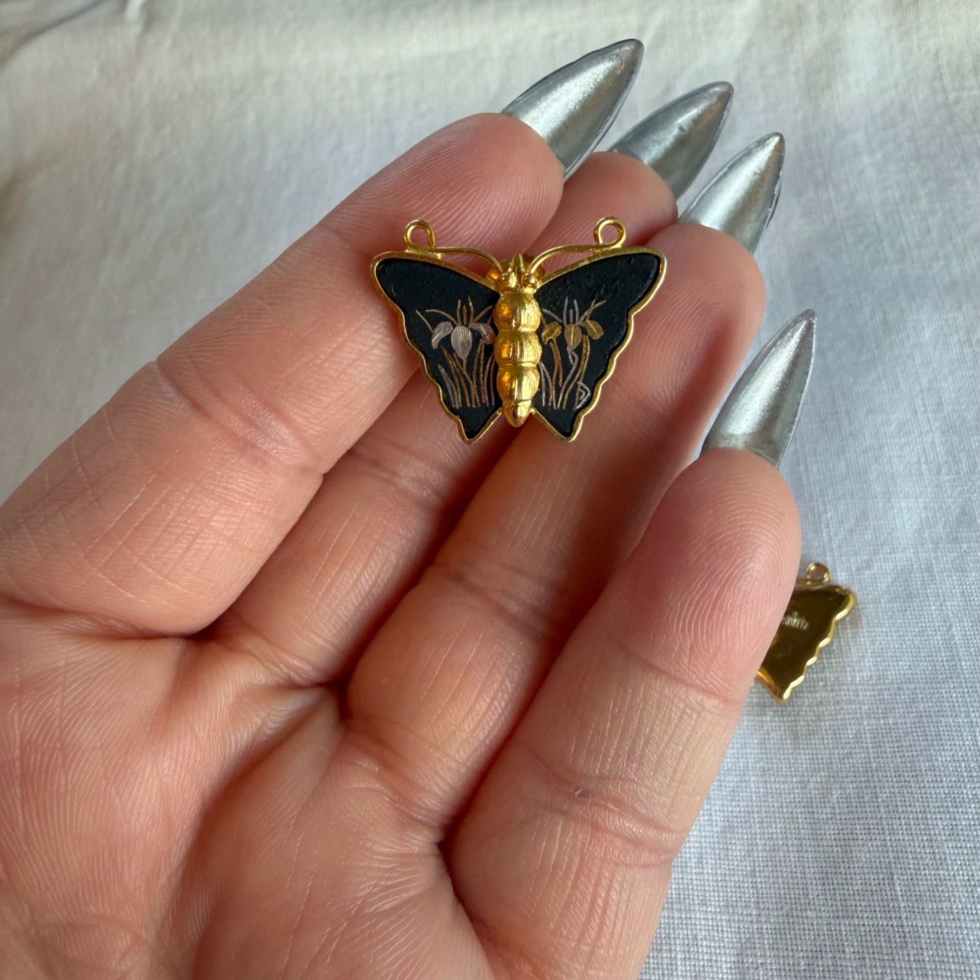 Vintage Vintage Amita Japan Damascene Iris Butterfly Screw-Back Earr Size ONE SIZE - 7 Thumbnail