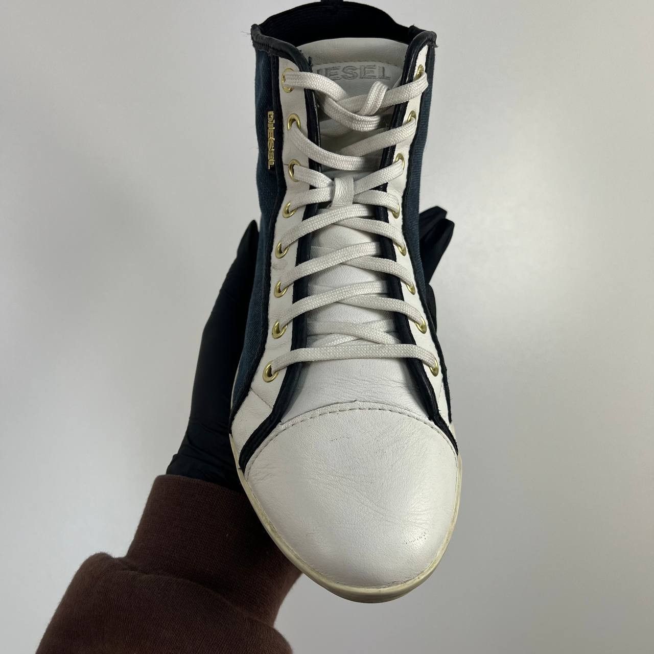 Diesel Diesel Weekendly High Top Sneakers Leather Womens Eur 37 Size US 7 / IT 37 - 2 Thumbnail