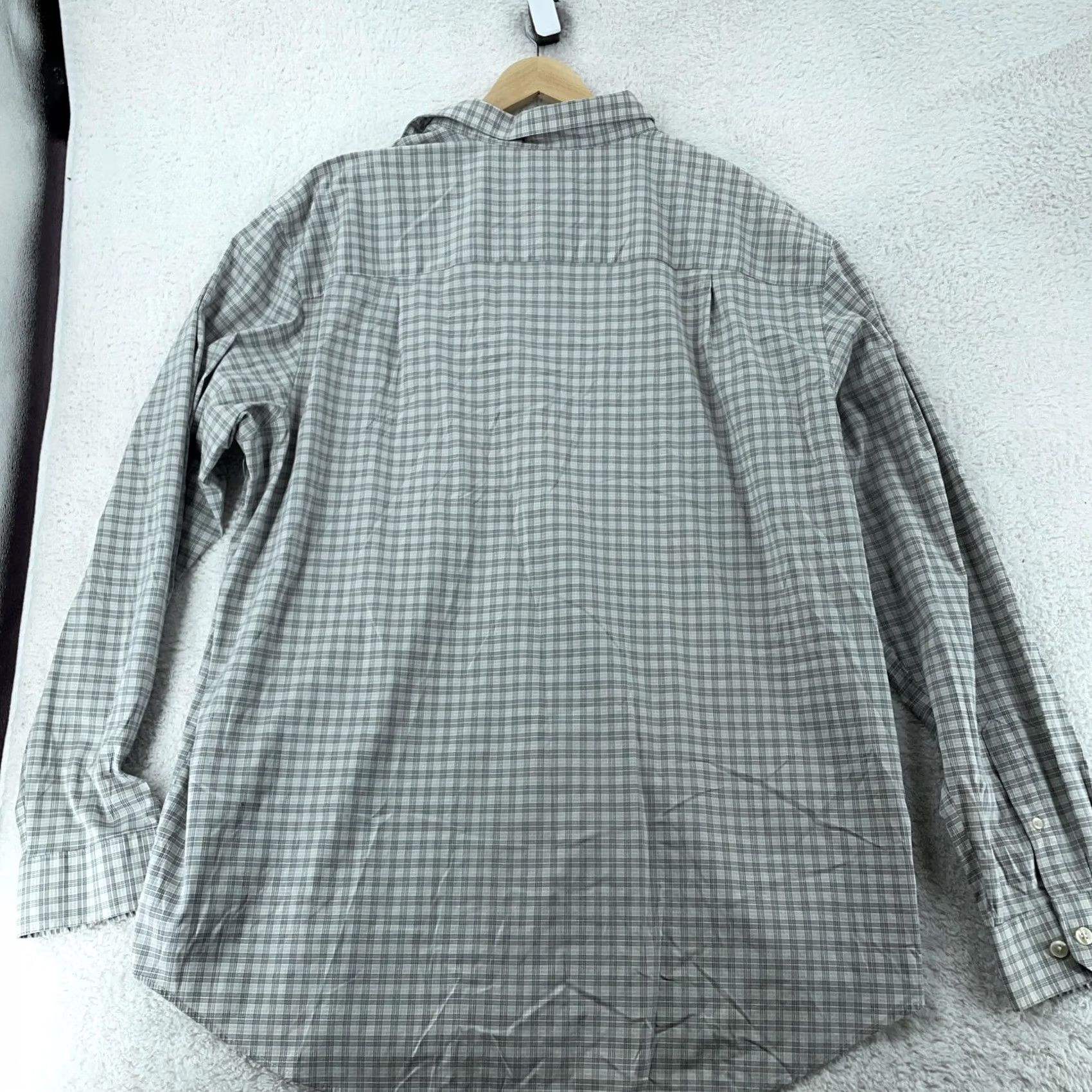 Van Heusen Van Heusen Traveler Shirt Mens 2XL Gray Plaid Long Sleeve Collared Button Up Size US XXL / EU 58 / 5 - 3 Thumbnail