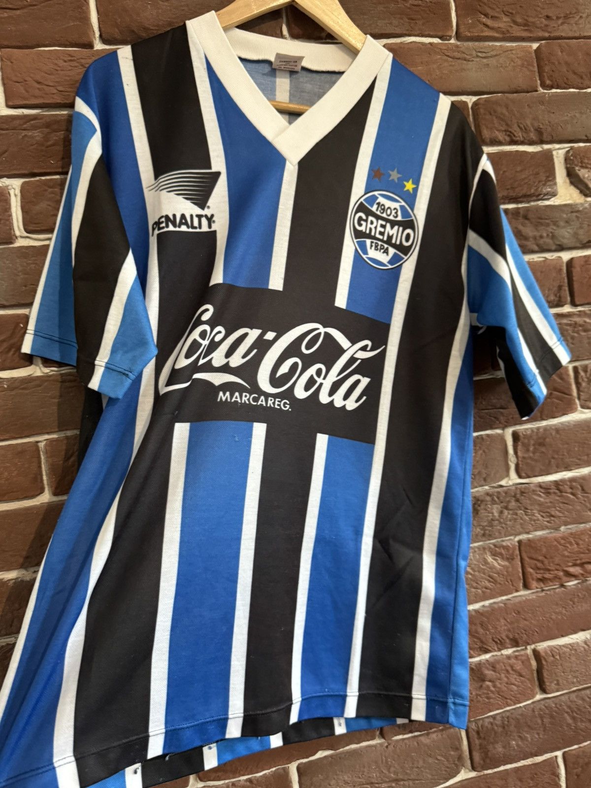 Penalty × Vintage Rare Vintage 1992/93 Gremio Home Football Soccer Jersey L Size US L / EU 52-54 / 3 - 6 Thumbnail
