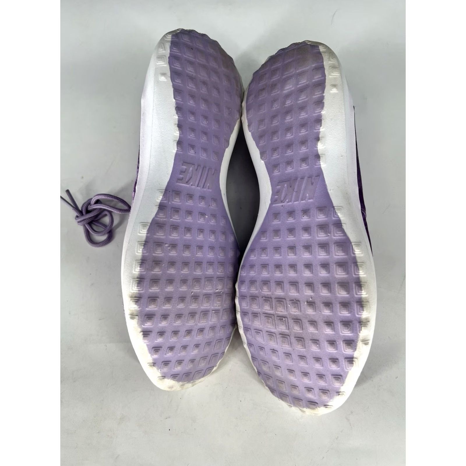 Nike Nike Juvenate Flo Print Sneakers Women's Urban Lilac Purple Lightweight Running Gym 8 Lace Up Floral Shoe Size US 8 / IT 38 - 8 Thumbnail