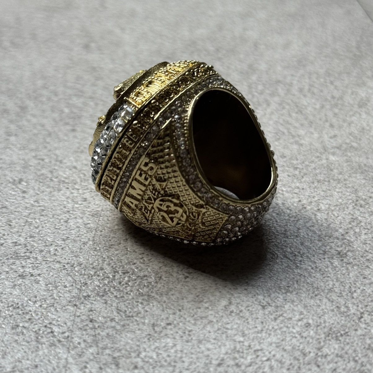 NBA NBA Lakers JAMES 2020 Champion Ring Size ONE SIZE - 4 Thumbnail