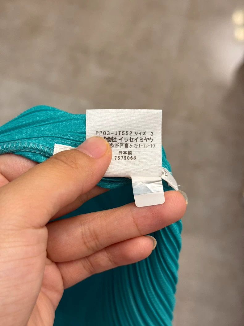 Issey Miyake Issey Miyake size:3 Green petal-shaped skirt dress Size XS / US 0-2 / IT 36-38 - 6 Thumbnail