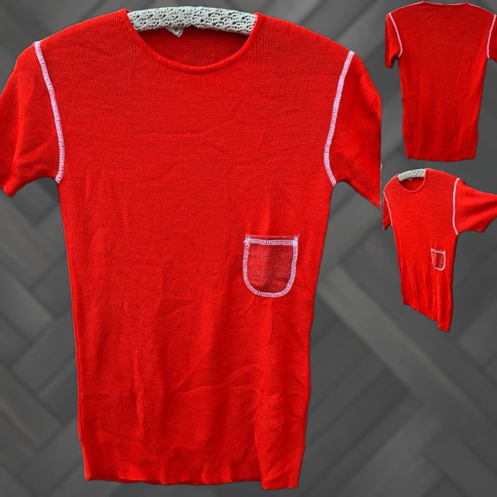 Vintage VINTAGE Acryl Pocket Tee T Shirt Red Slim Fitted Size L Unisex Adults Short Sleeve Knit Acrylic 1960s 1980s Mens Womens Boys Girls Size US L / EU 52-54 / 3 - 1 Thumbnail