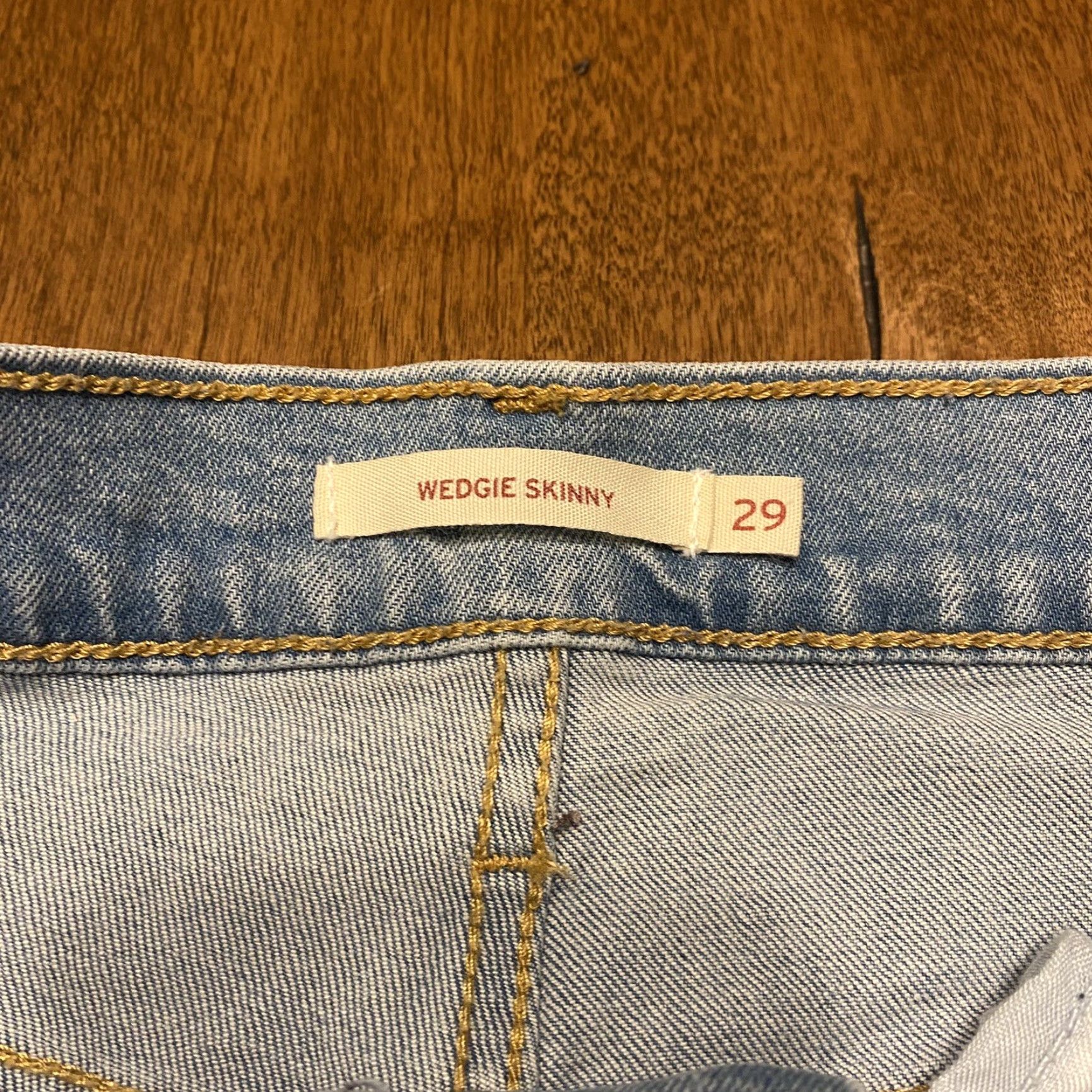 Levi's Levi's Wedgie Skinny Jeans Women's 29 Button Fly Light Blue Denim Distressed 28x26 Men? Women? Size 29" - 3 Thumbnail