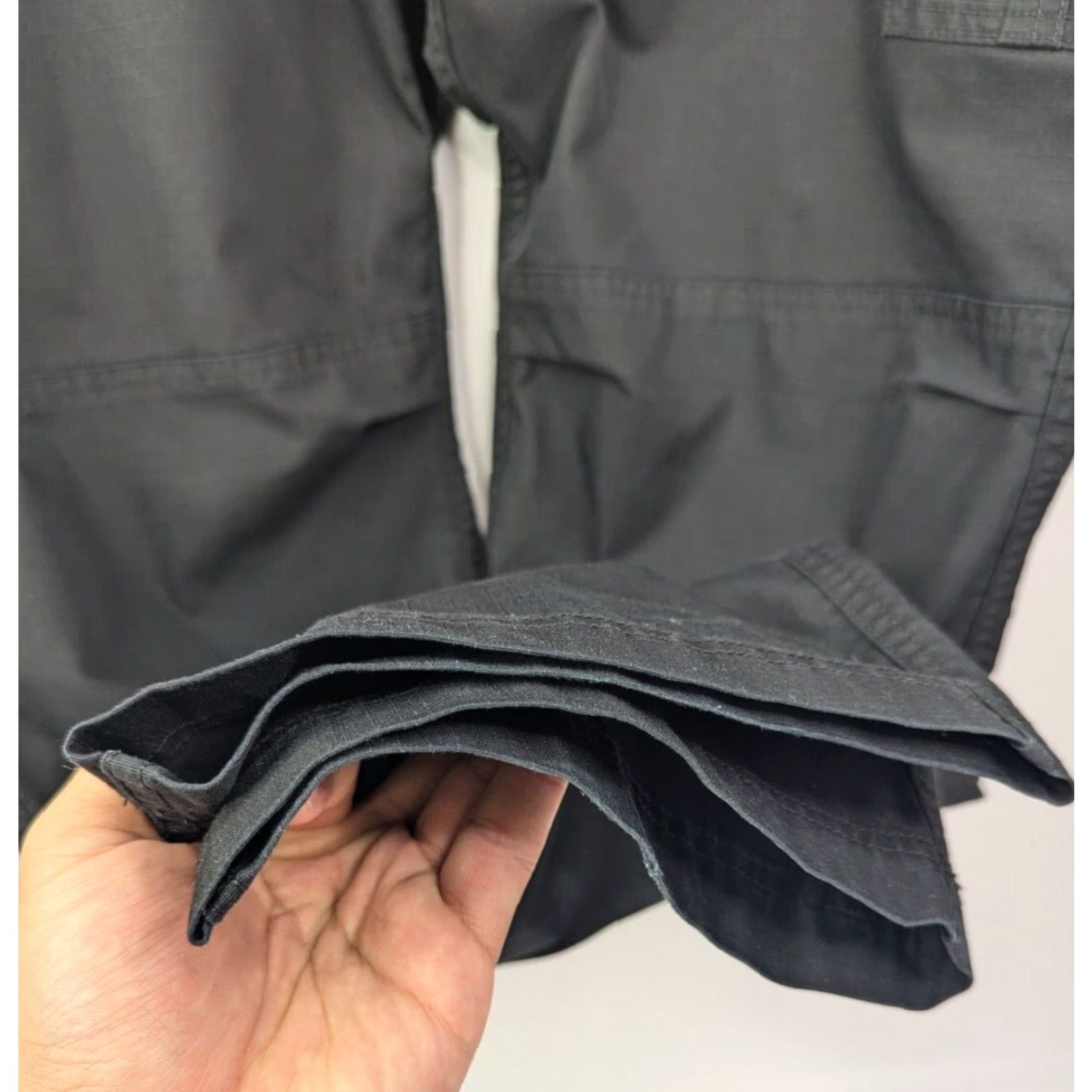Vintage LAPG Cargo Pants Women's 18 Black Stretch Ops Tactical Ripstop Fade Resistant Pants Regular 18 Black Cargo Size 40" / US 18 - 3 Thumbnail