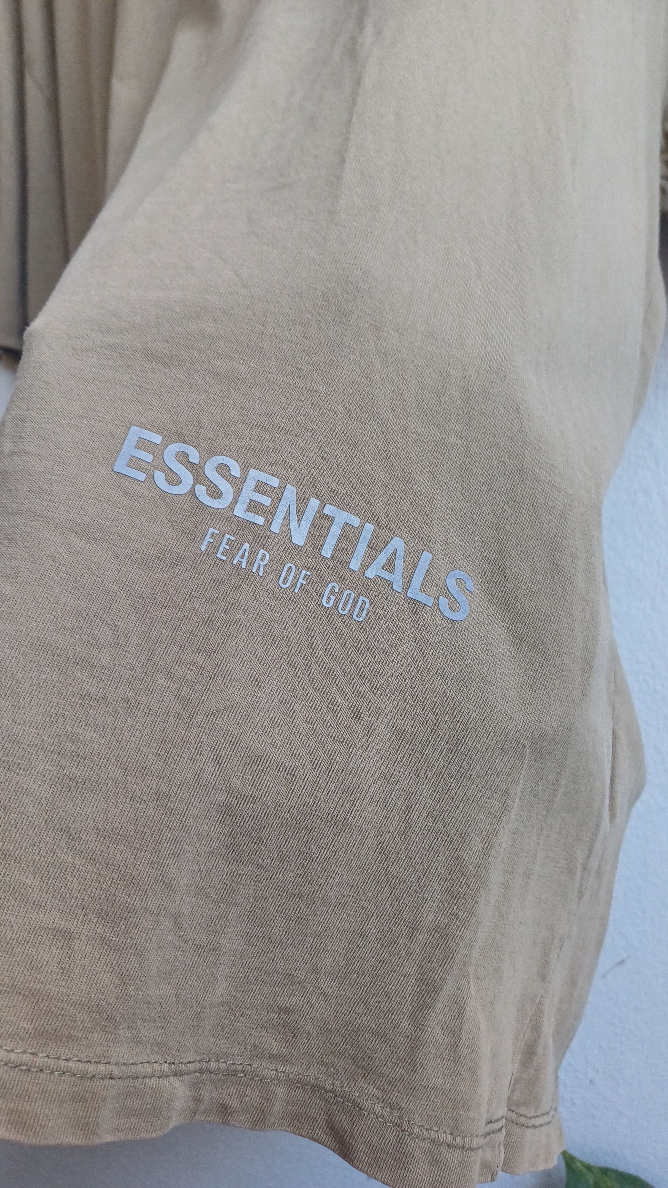 Essentials × Fear of God FOG Essentials Distressed Tee Size US XL / EU 56 / 4 - 4 Thumbnail