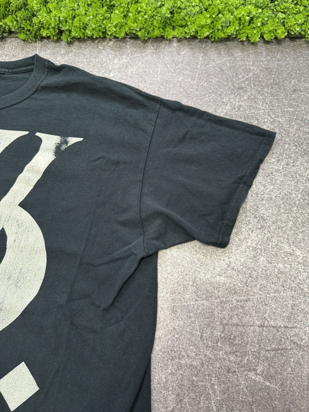 Band Tees Vintage 2000s While The Sleeps Rock Band T Shirt Size US XL / EU 56 / 4 - 8 Thumbnail