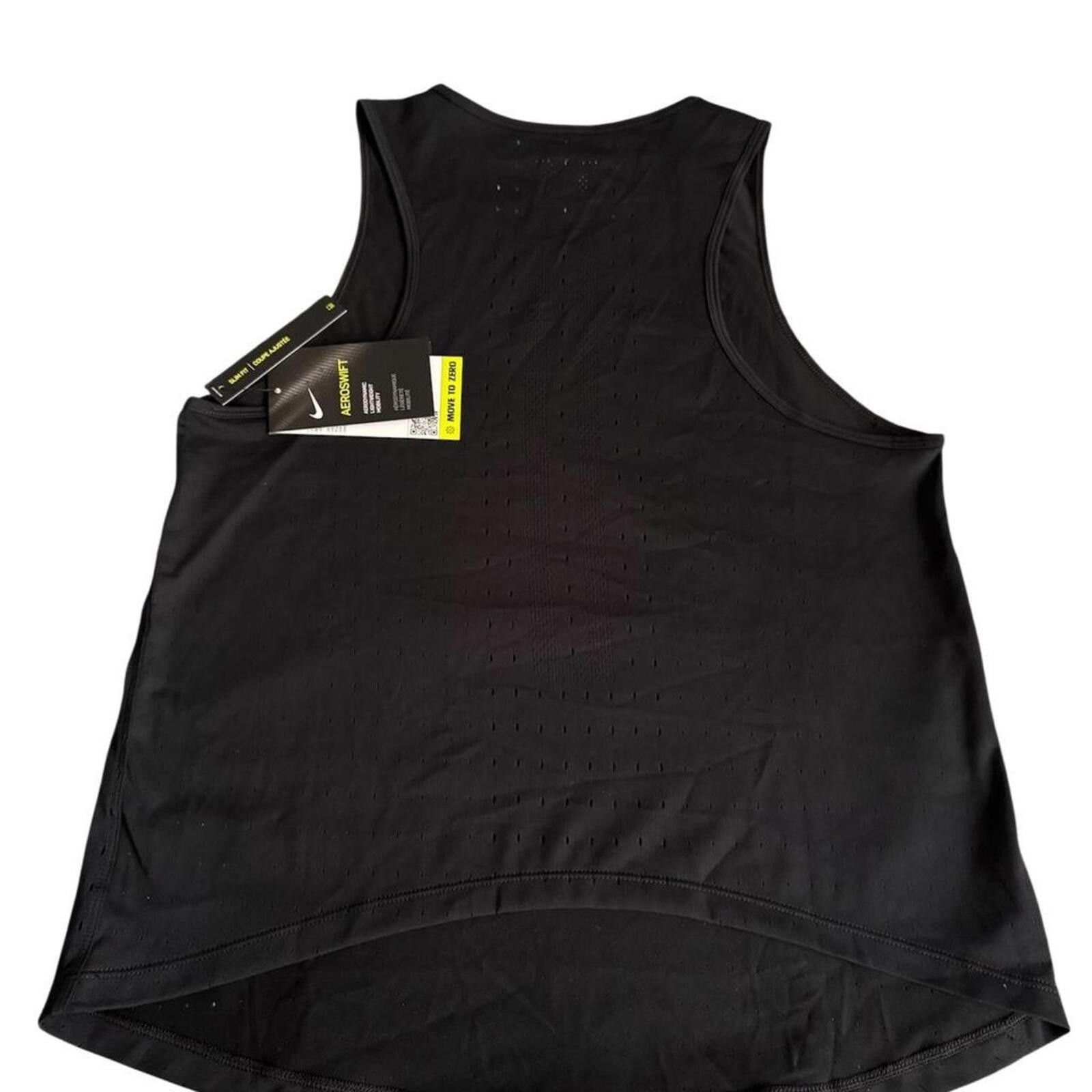 Nike Brand-New Size S / US 4 / IT 40 - 1 Thumbnail