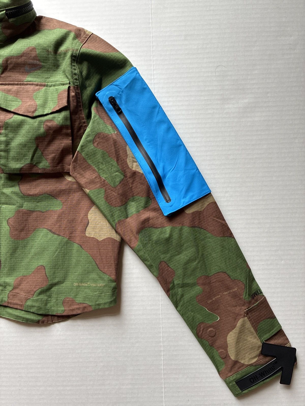 Nike × Off-White Nike x Off-White Women NRG Camo Jacket Sz M Size M / US 6-8 / IT 42-44 - 14 Thumbnail