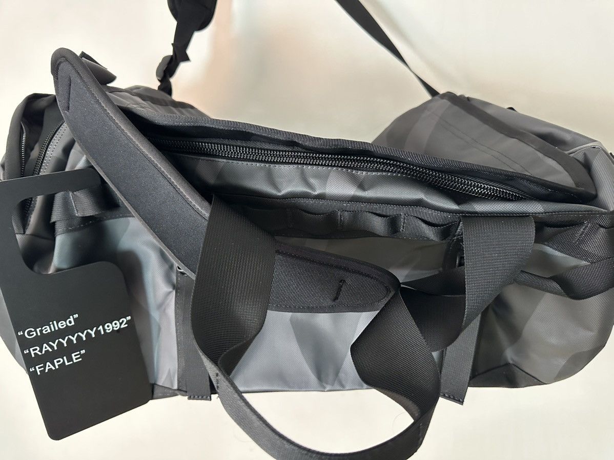 Kaws × The North Face Kaws x The North Face Basecamp Duffel Size ONE SIZE - 6 Thumbnail