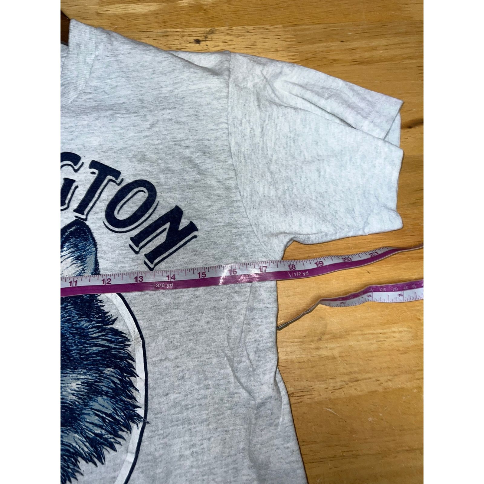 Fruit Of The Loom Vintage Wolf Shirt Washington Preserve 1991 Gray Tee 90s S Size US S / EU 44-46 / 1 - 8 Thumbnail