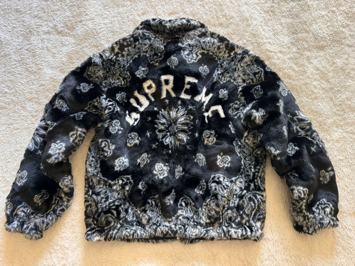 Supreme Supreme Black Bandana Faux Fur Bomber Jacket | Grailed