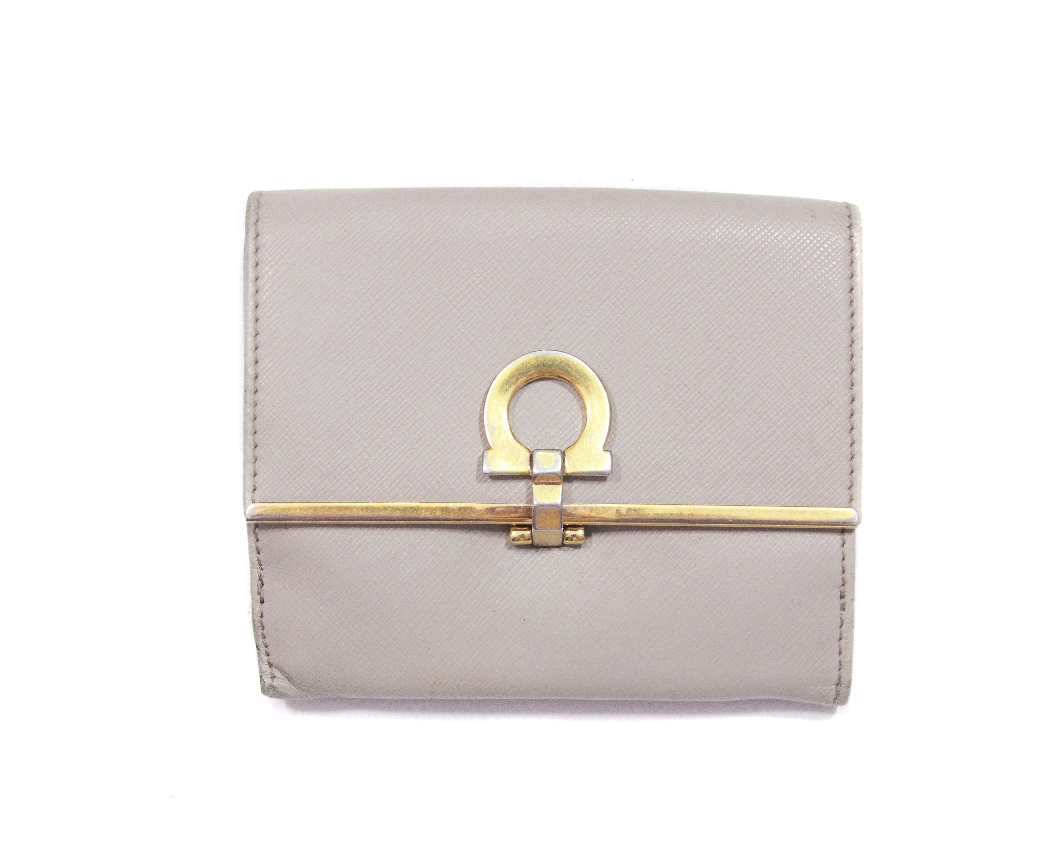 Salvatore Ferragamo Leather Wallet Vintage Size ONE SIZE - 1 Thumbnail