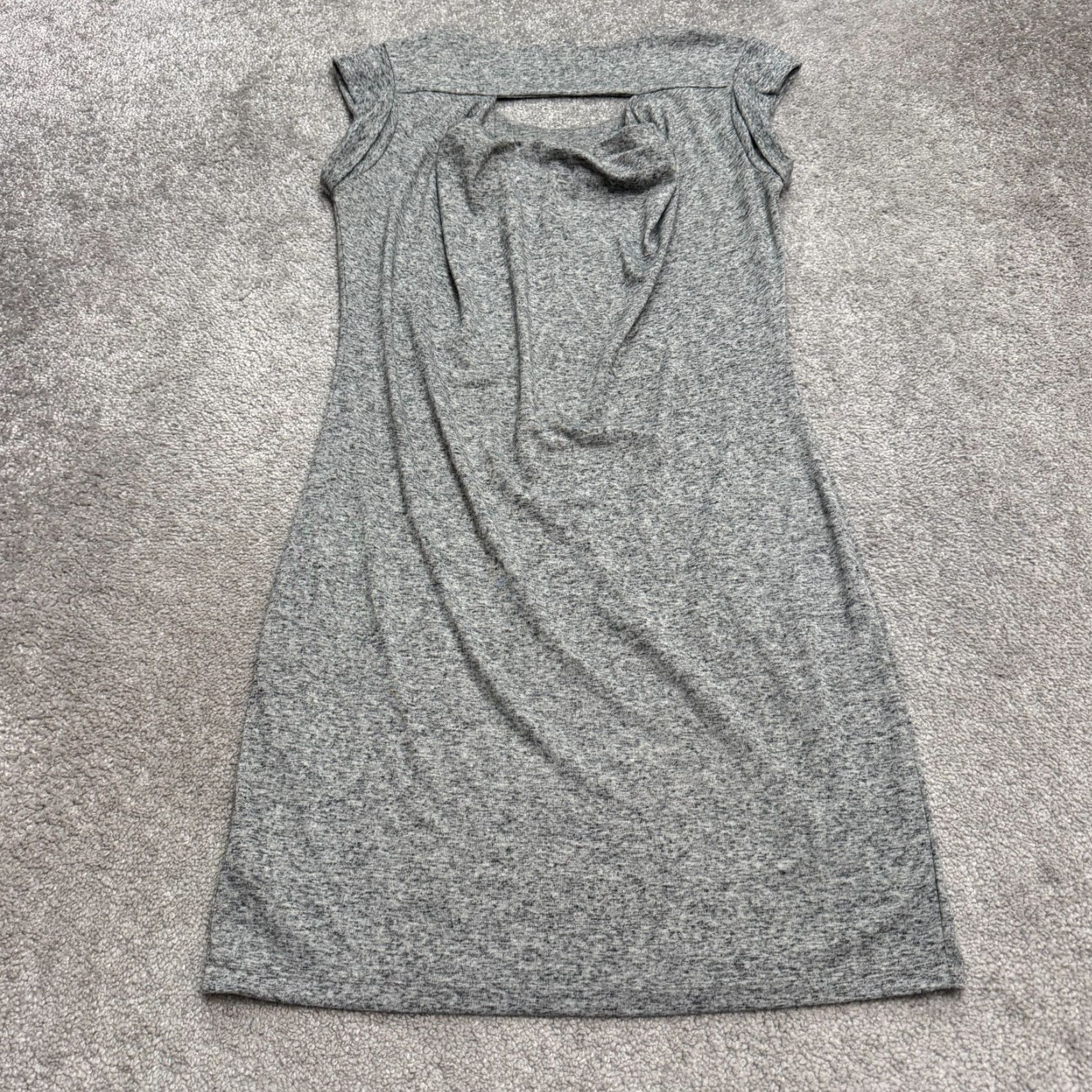 Athleta Athleta Dress Womens Small Gray Mini Sleeveless Casual Linen Spandex Polyester Knit Cut Out Back Round Neck Vintage No (note: adjust) Size S / US 4 / IT 40 - 2 Thumbnail