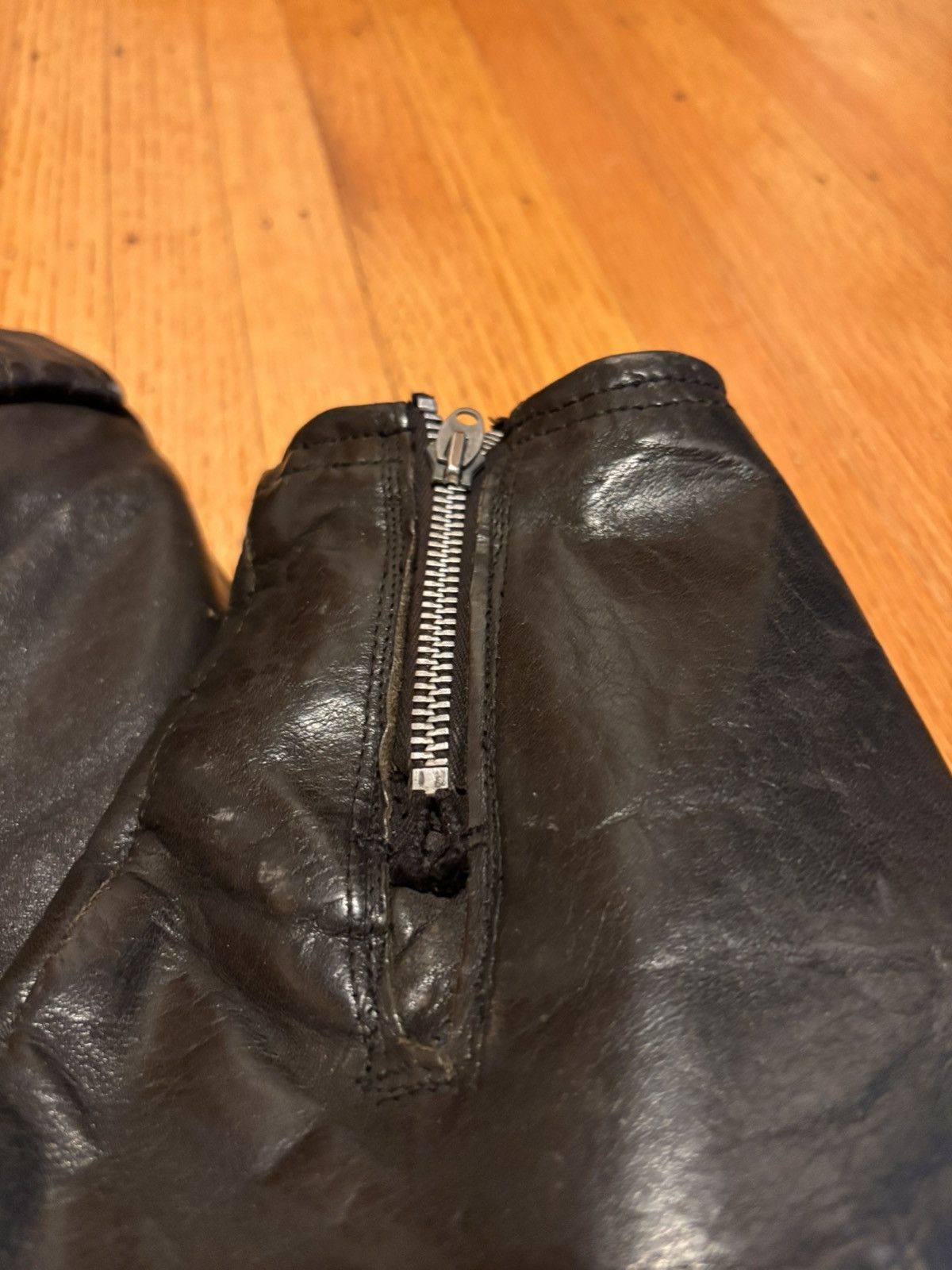 Other Vintage Mid-Late 60s Leather motorcycle Jacket Size US S / EU 44-46 / 1 - 4 Thumbnail