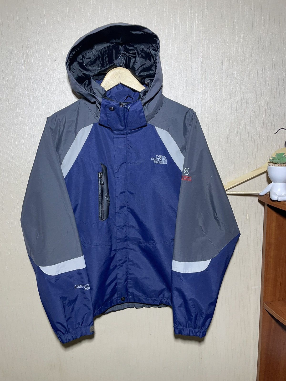 The North Face × Vintage The North Face Summit series vintage gore Tex jacket Size US S / EU 44-46 / 1 - 1 Thumbnail